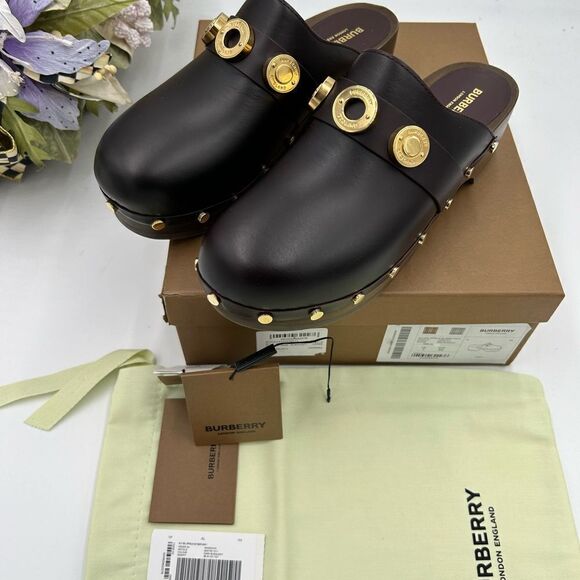 Women’s Burberry leather mules/clogs size 40 made in Italy - Picture 10 of 10